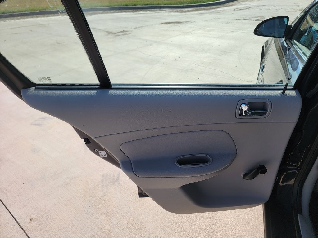 2008 Chevrolet Cobalt Image 10
