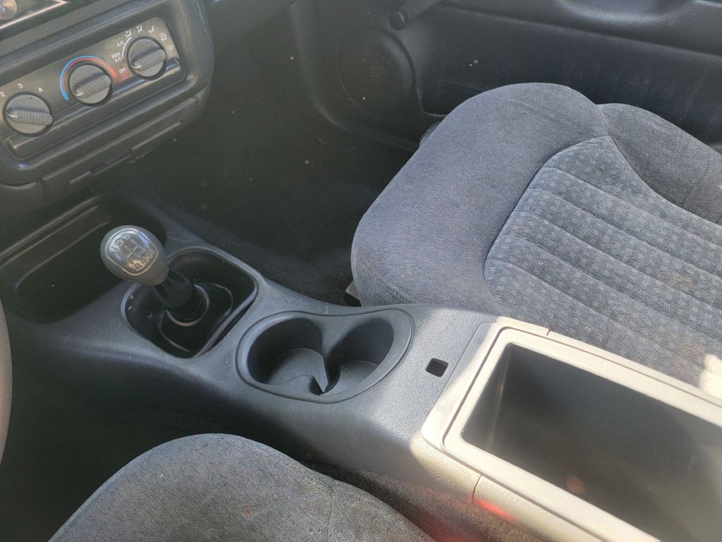 1998 Chevrolet S10 Image 16