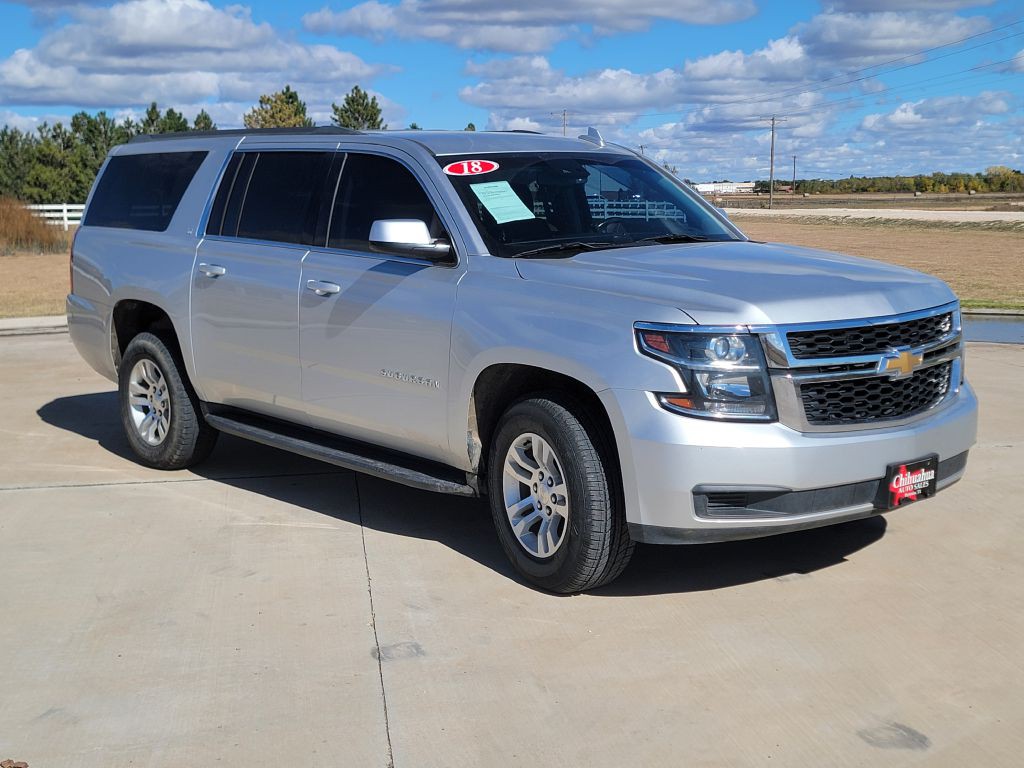 2018 Chevrolet Suburban Image 2