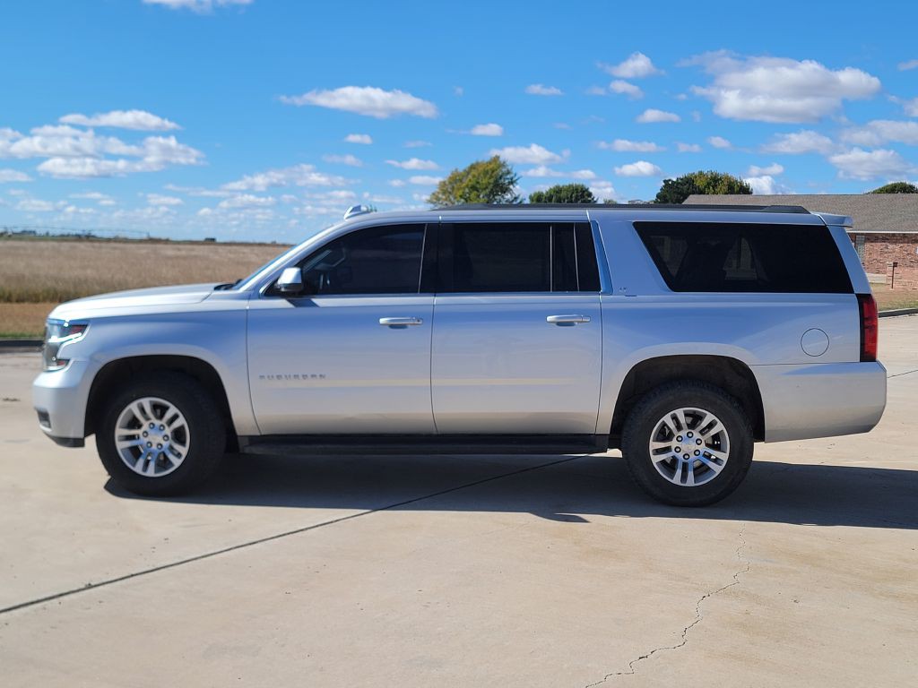 2018 Chevrolet Suburban Image 6