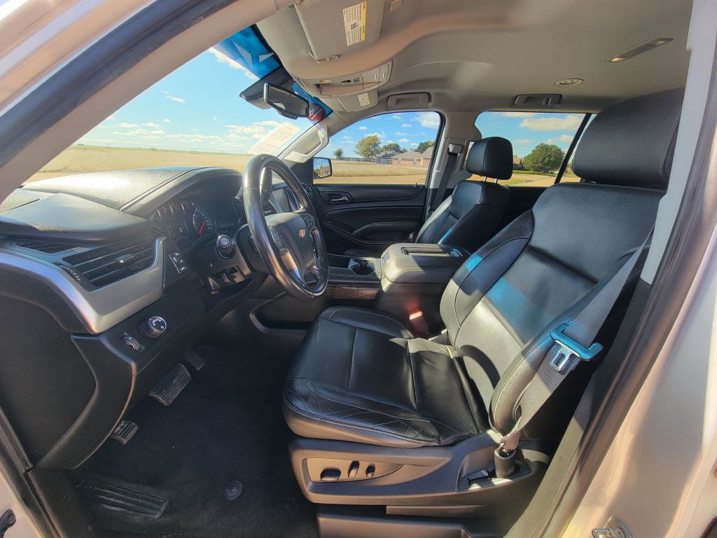2018 Chevrolet Suburban Image 7