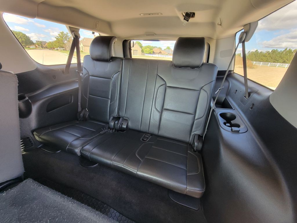 2018 Chevrolet Suburban Image 11