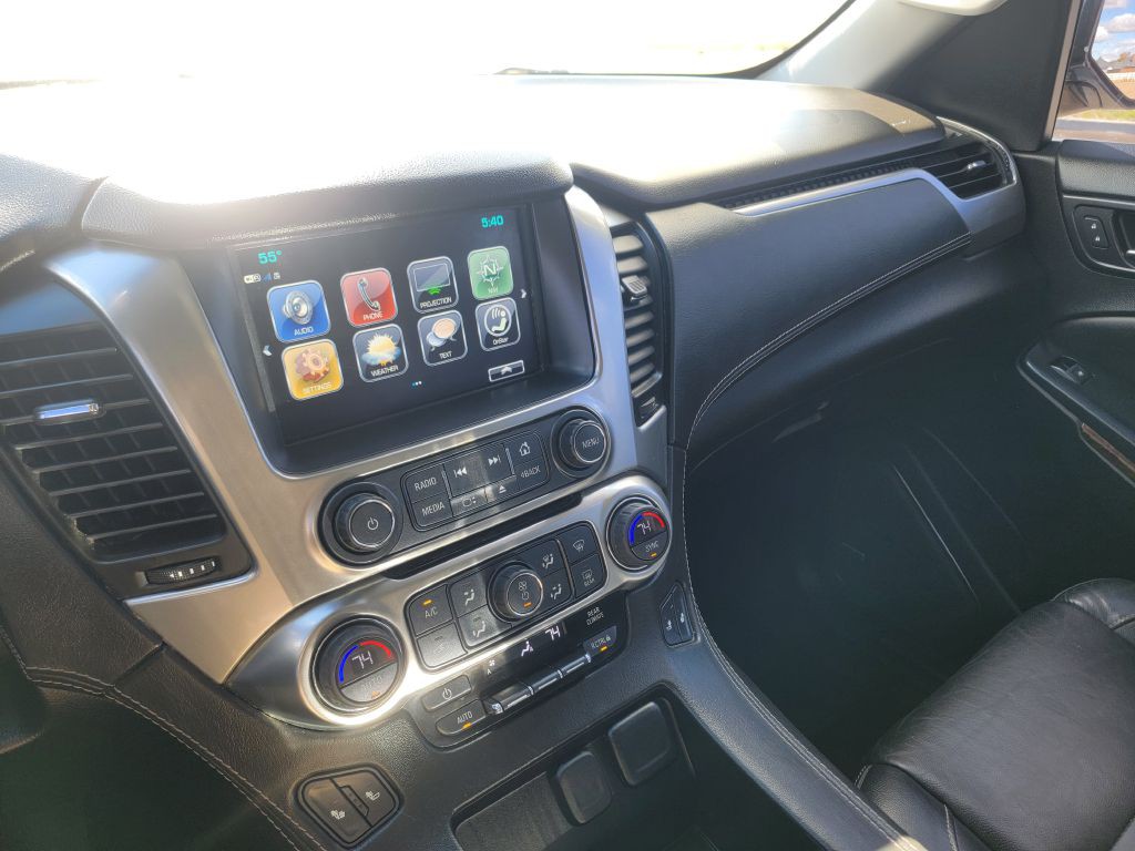 2018 Chevrolet Suburban Image 21