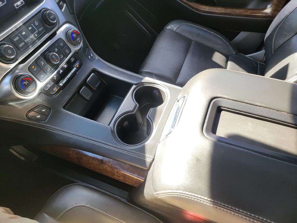 2018 Chevrolet Suburban Image 22