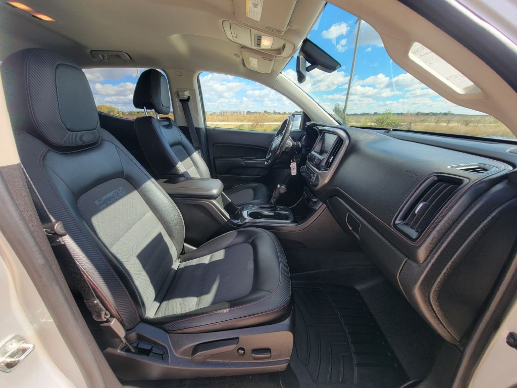 2017 GMC Canyon Image 13