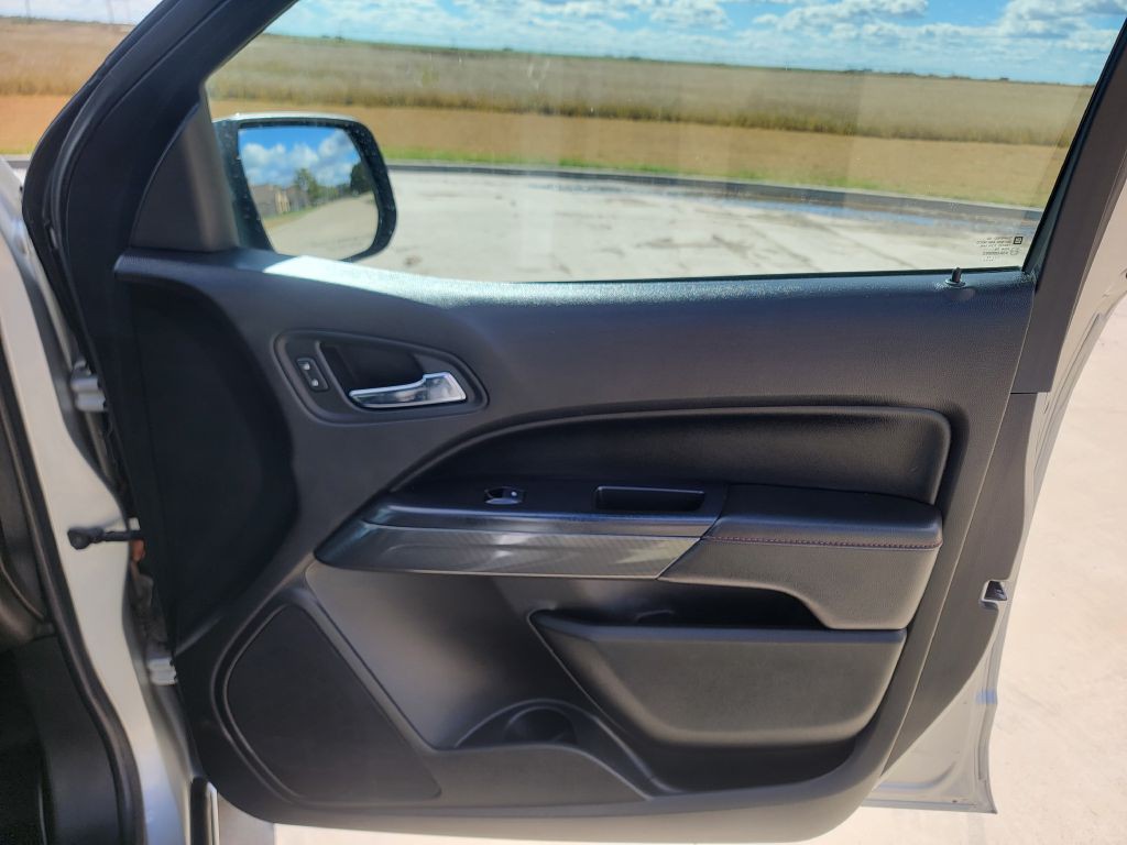 2017 GMC Canyon Image 14