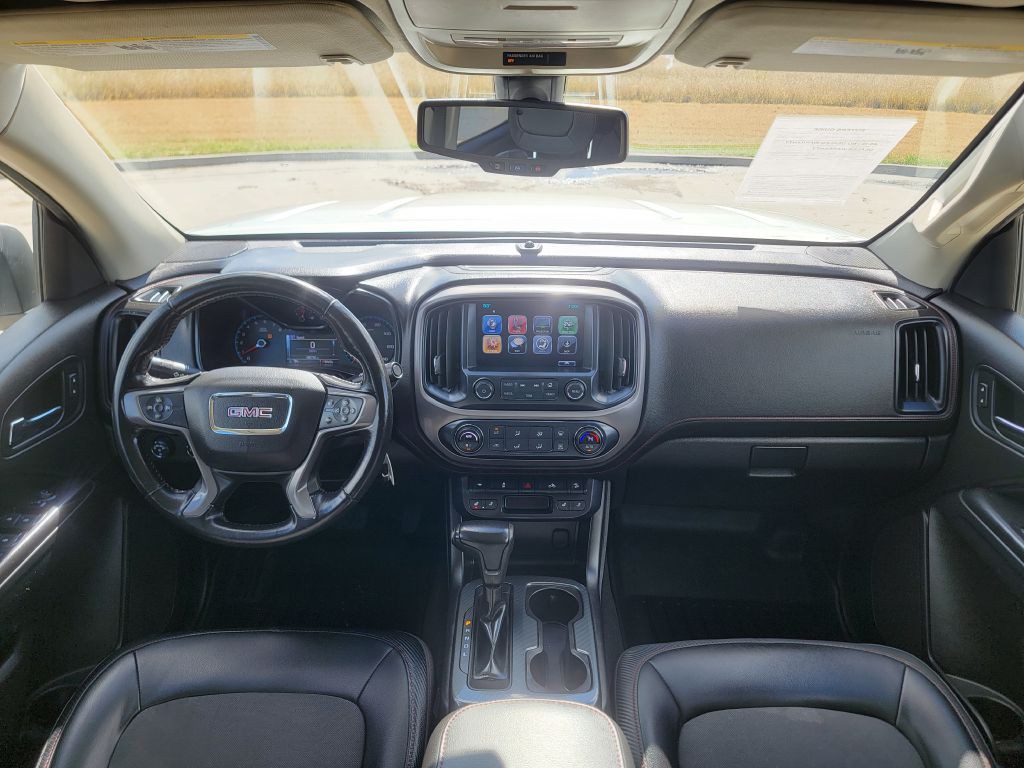 2017 GMC Canyon Image 16