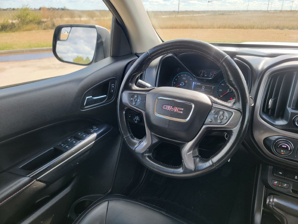 2017 GMC Canyon Image 17