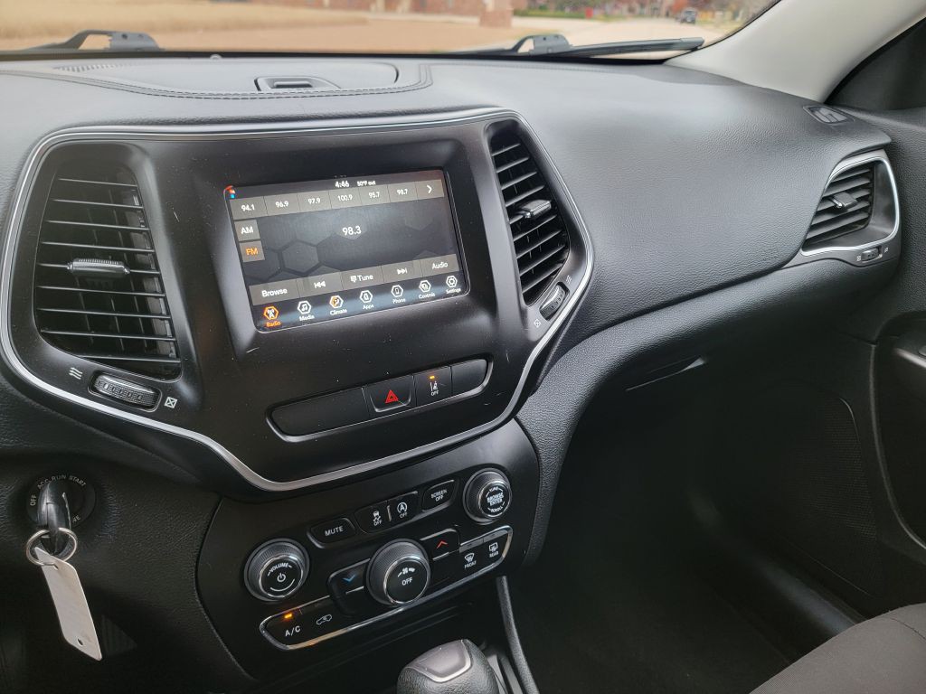 2021 Jeep Cherokee Image 20