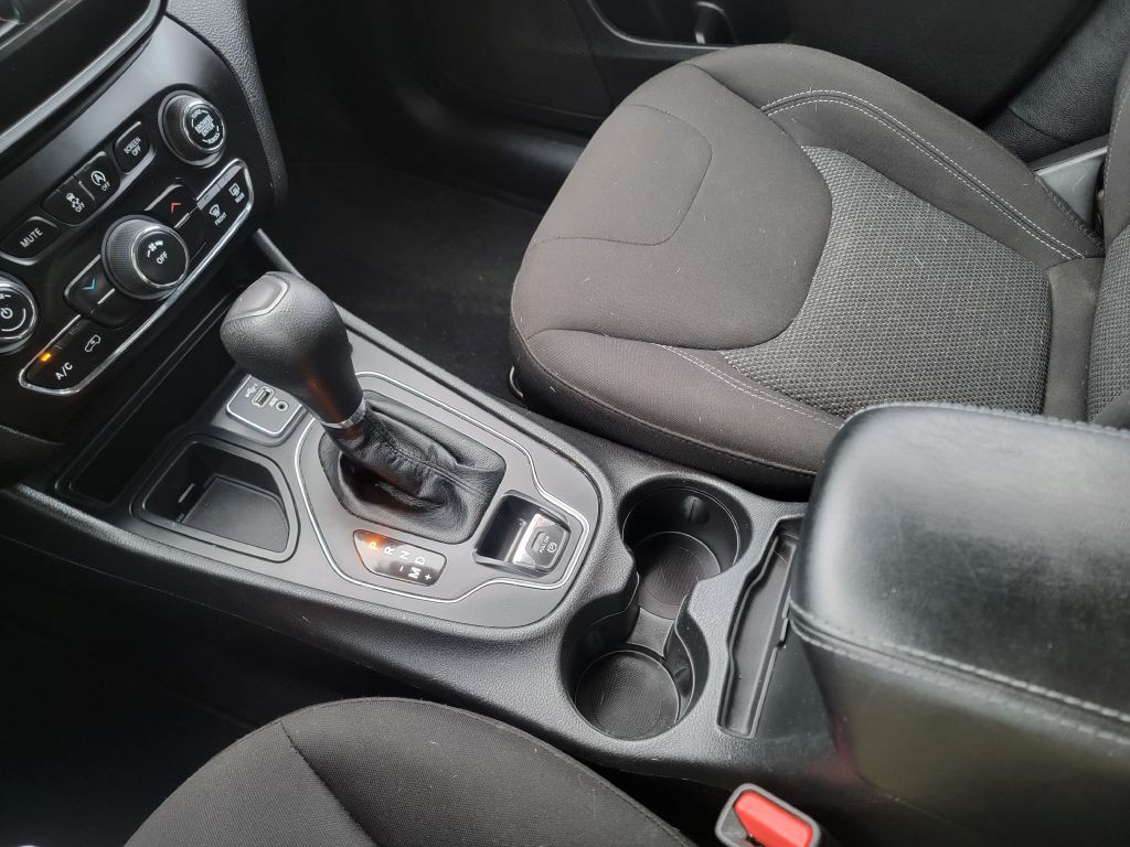 2021 Jeep Cherokee Image 21