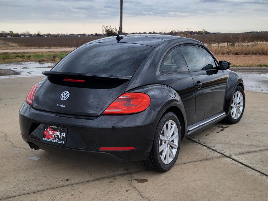 2016 Volkswagen Beetle Image 4