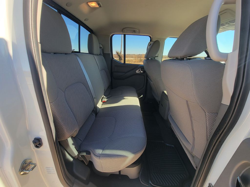 2019 Nissan Frontier Image 11