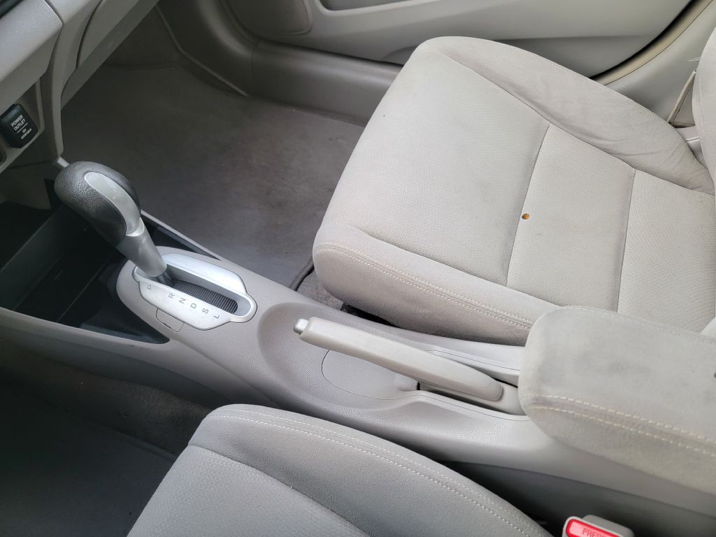 2012 Honda Insight Image 21