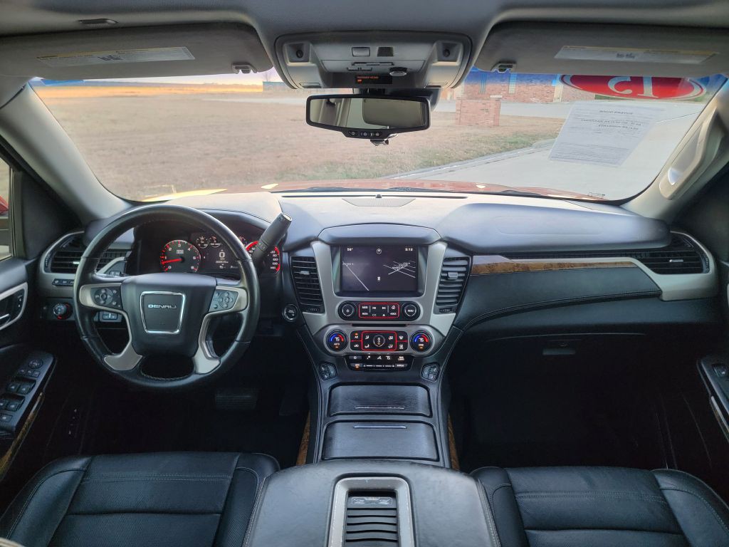2015 GMC Yukon Image 18