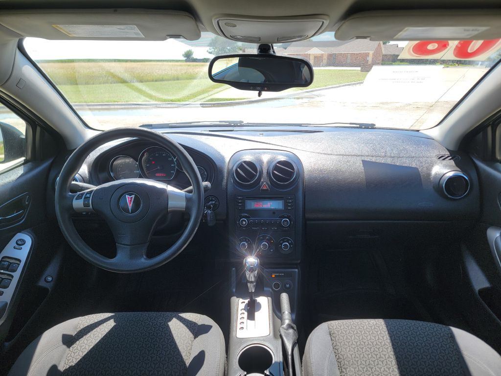 2008 Pontiac G6 Image 16
