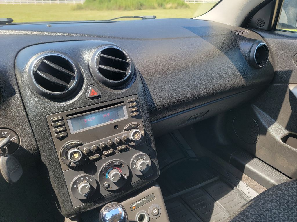 2008 Pontiac G6 Image 19