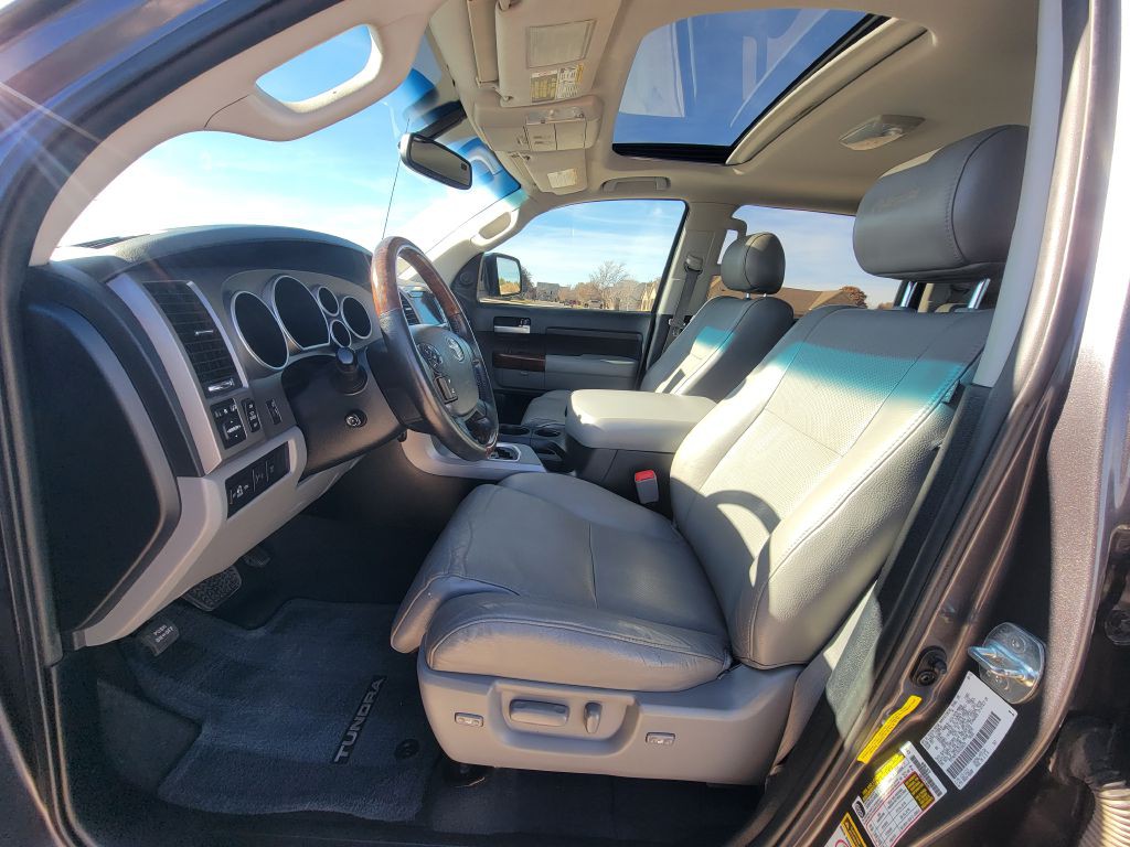 2012 Toyota Tundra Image 7