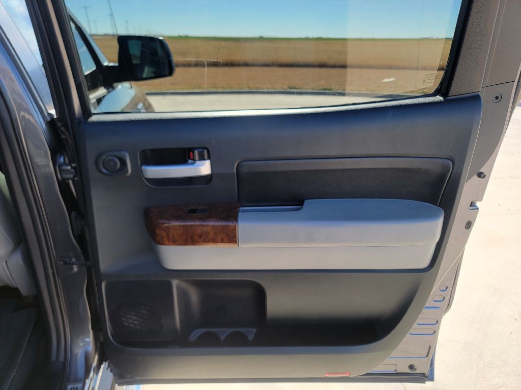 2012 Toyota Tundra Image 12