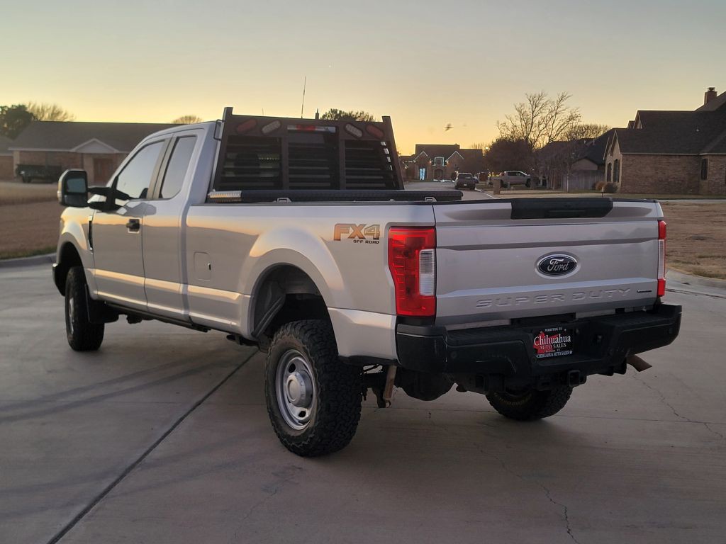 2017 Ford F-250 Image 5