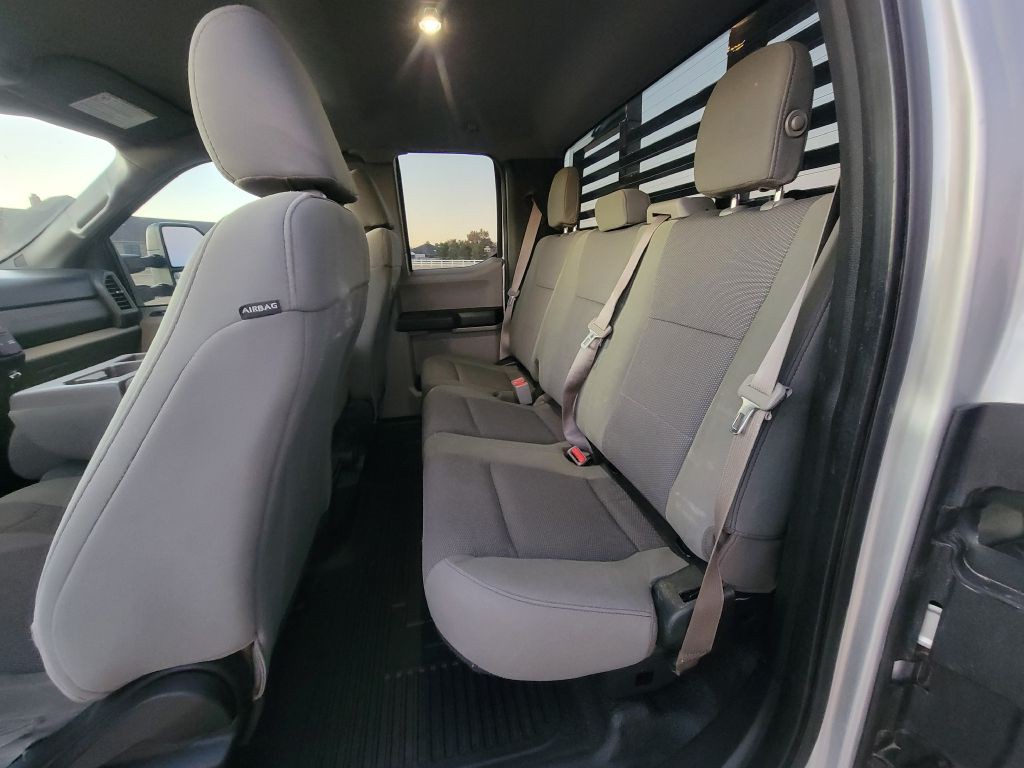 2017 Ford F-250 Image 9