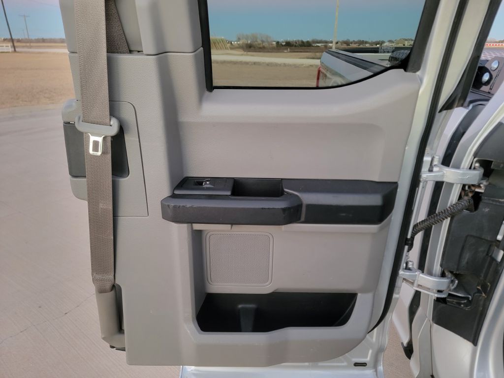 2017 Ford F-250 Image 12