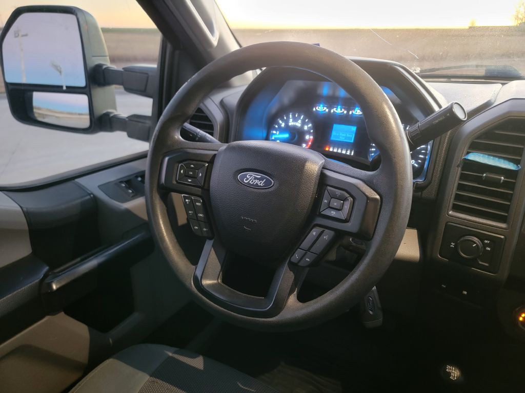 2017 Ford F-250 Image 17