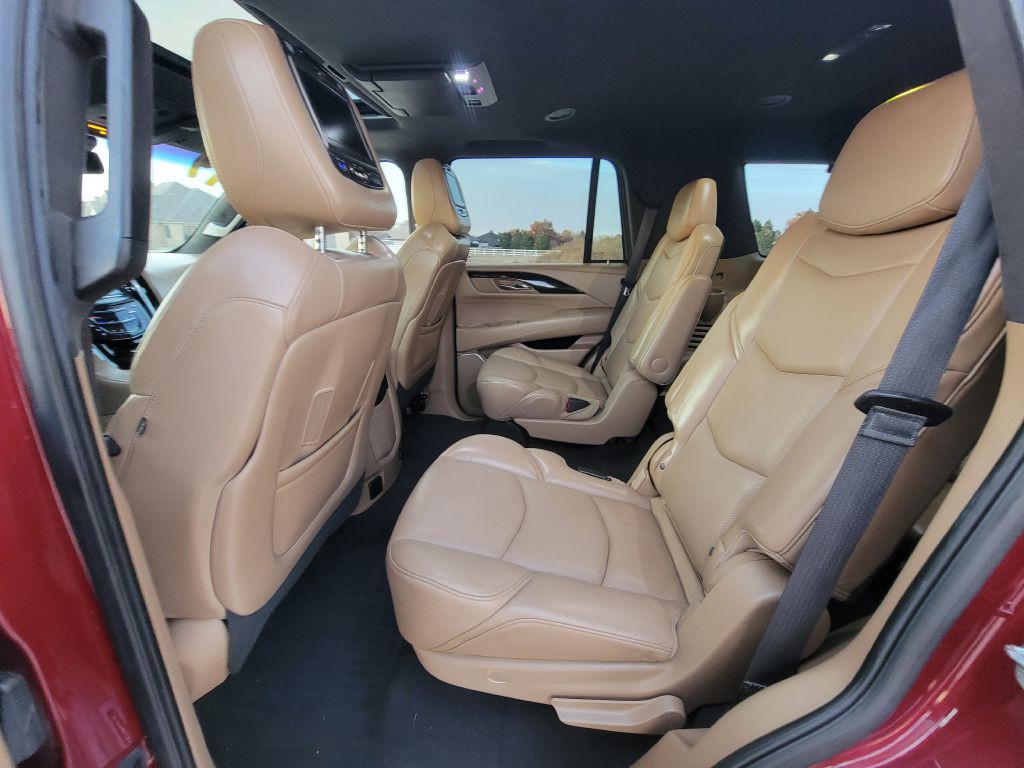 2019 Cadillac Escalade Image 9