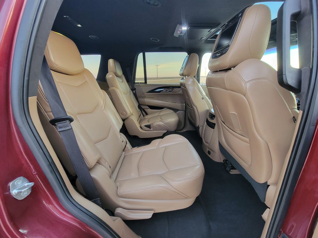 2019 Cadillac Escalade Image 12