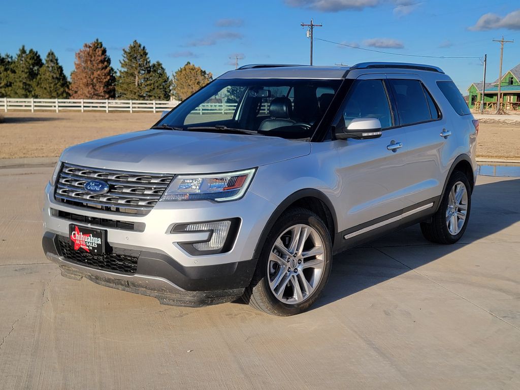 2017 Ford Explorer Image 1