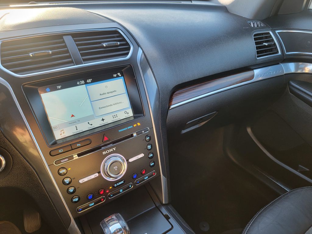 2017 Ford Explorer Image 21