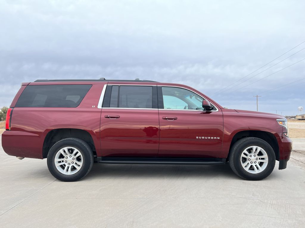 2018 Chevrolet Suburban Image 6