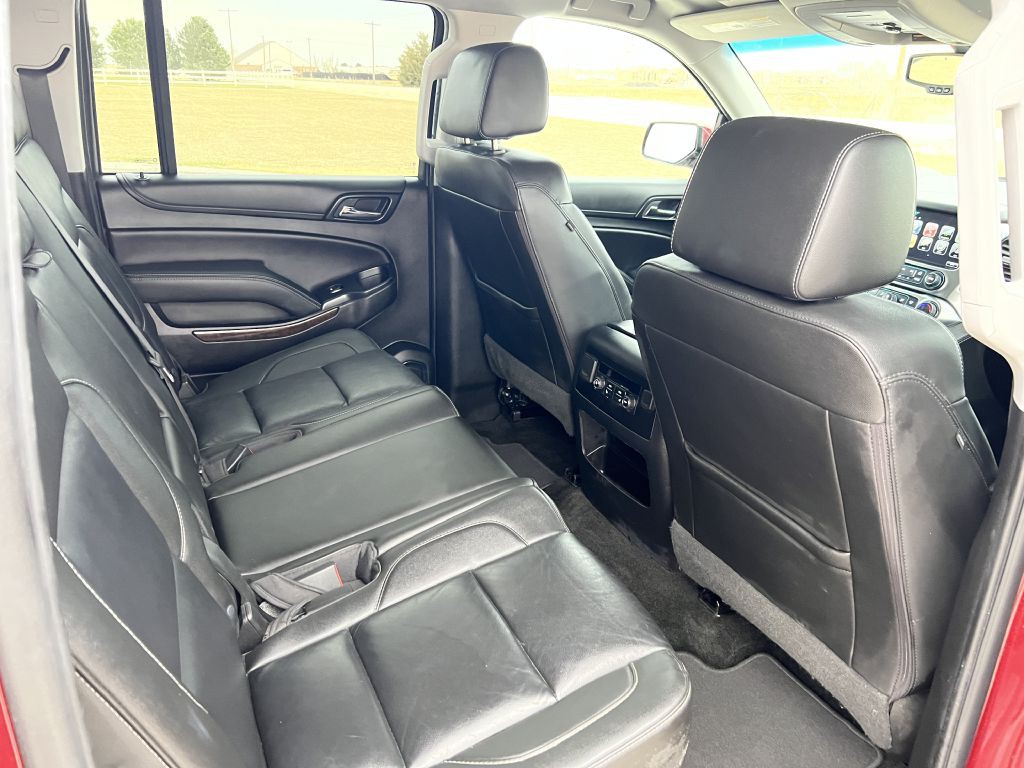 2018 Chevrolet Suburban Image 10