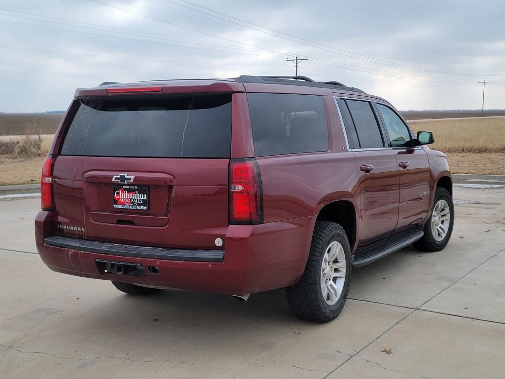 2018 Chevrolet Suburban Image 4