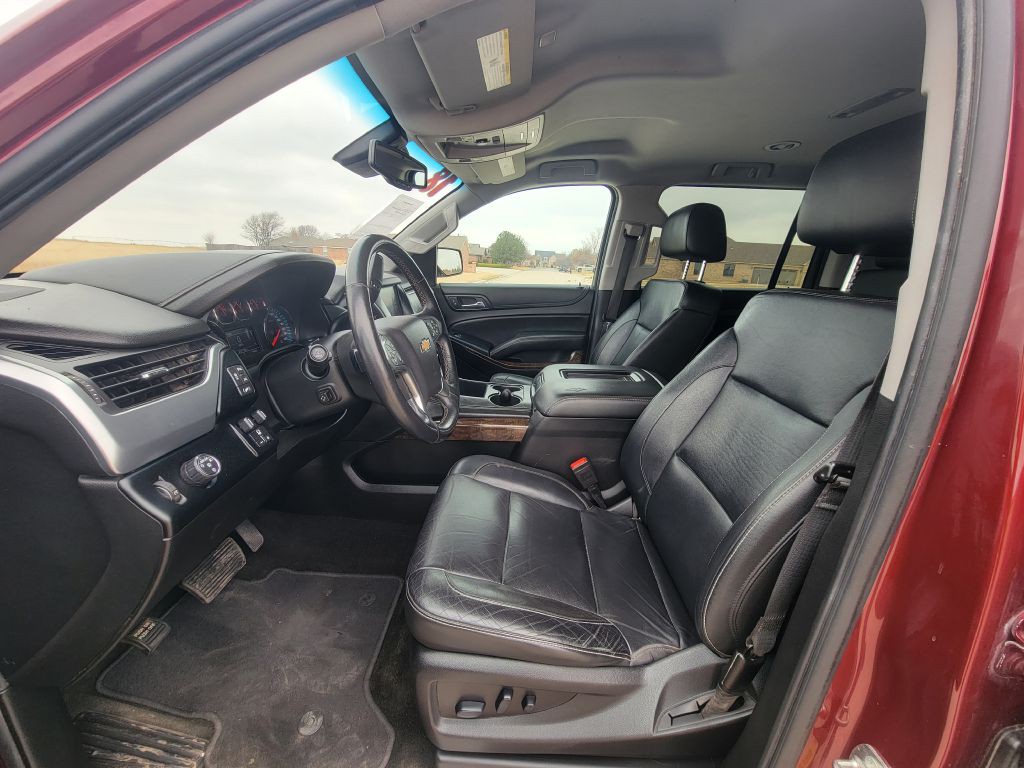 2018 Chevrolet Suburban Image 7