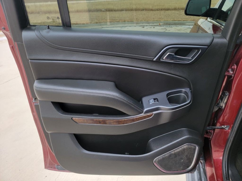 2018 Chevrolet Suburban Image 10