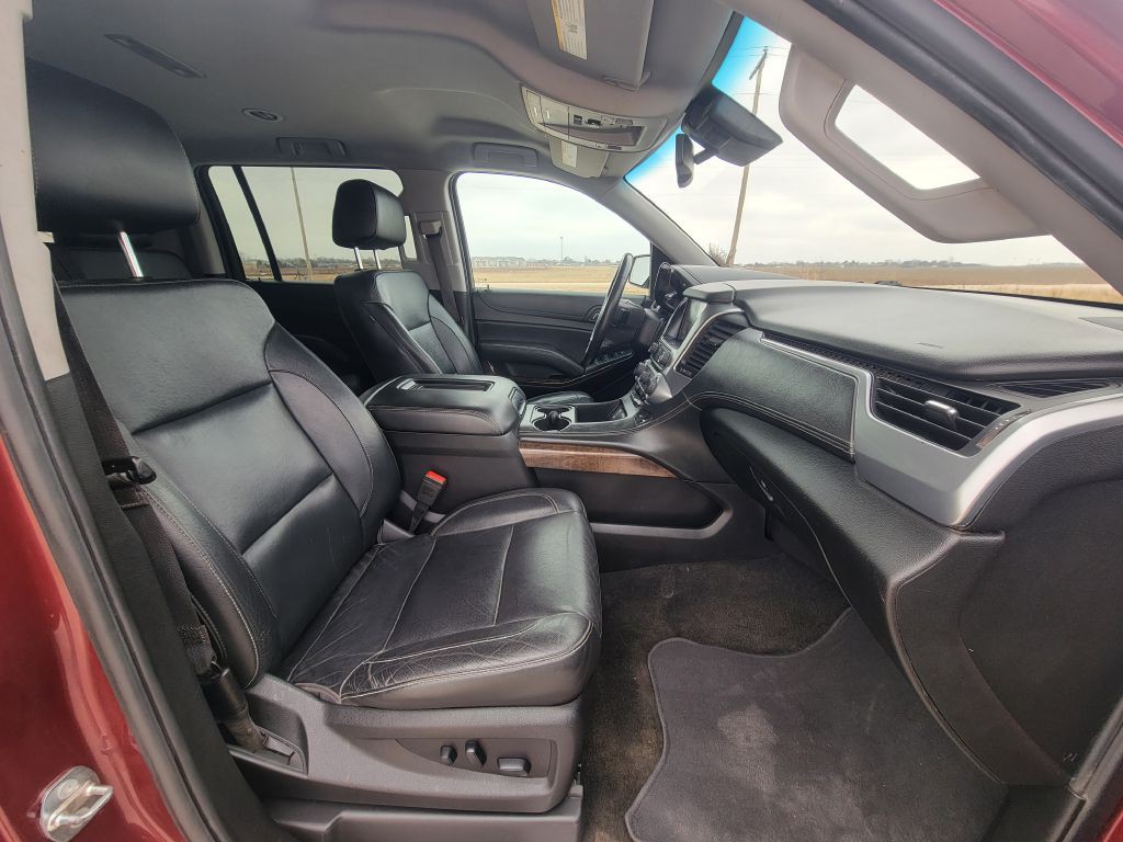 2018 Chevrolet Suburban Image 15