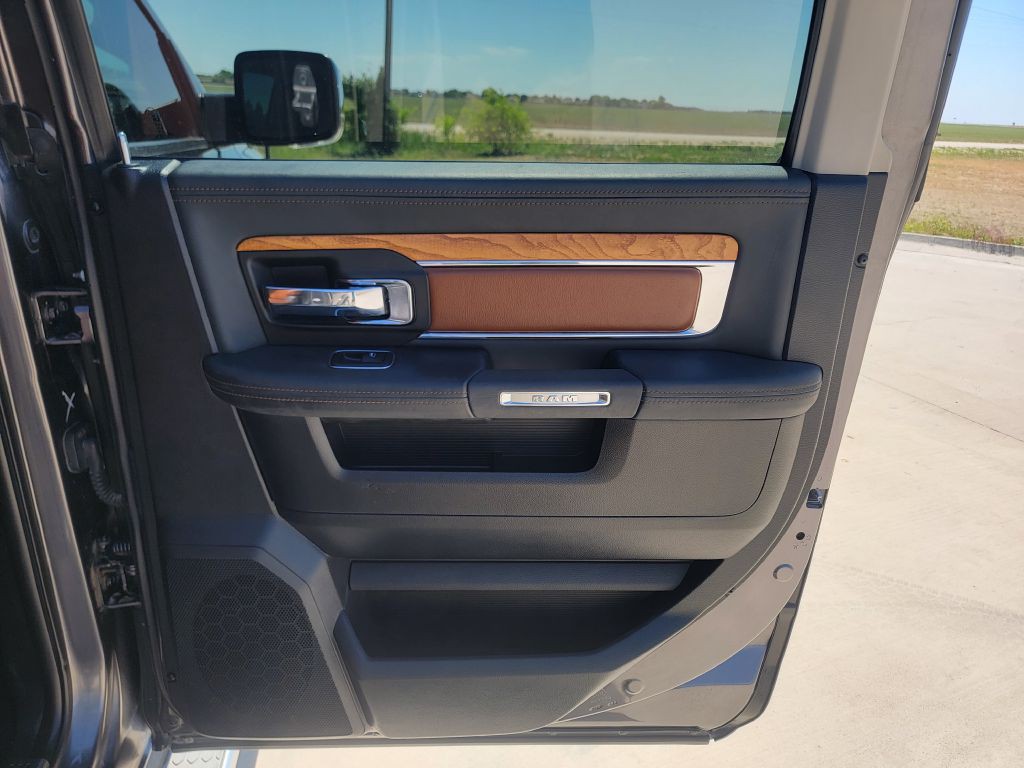2016 RAM 1500 Image 12