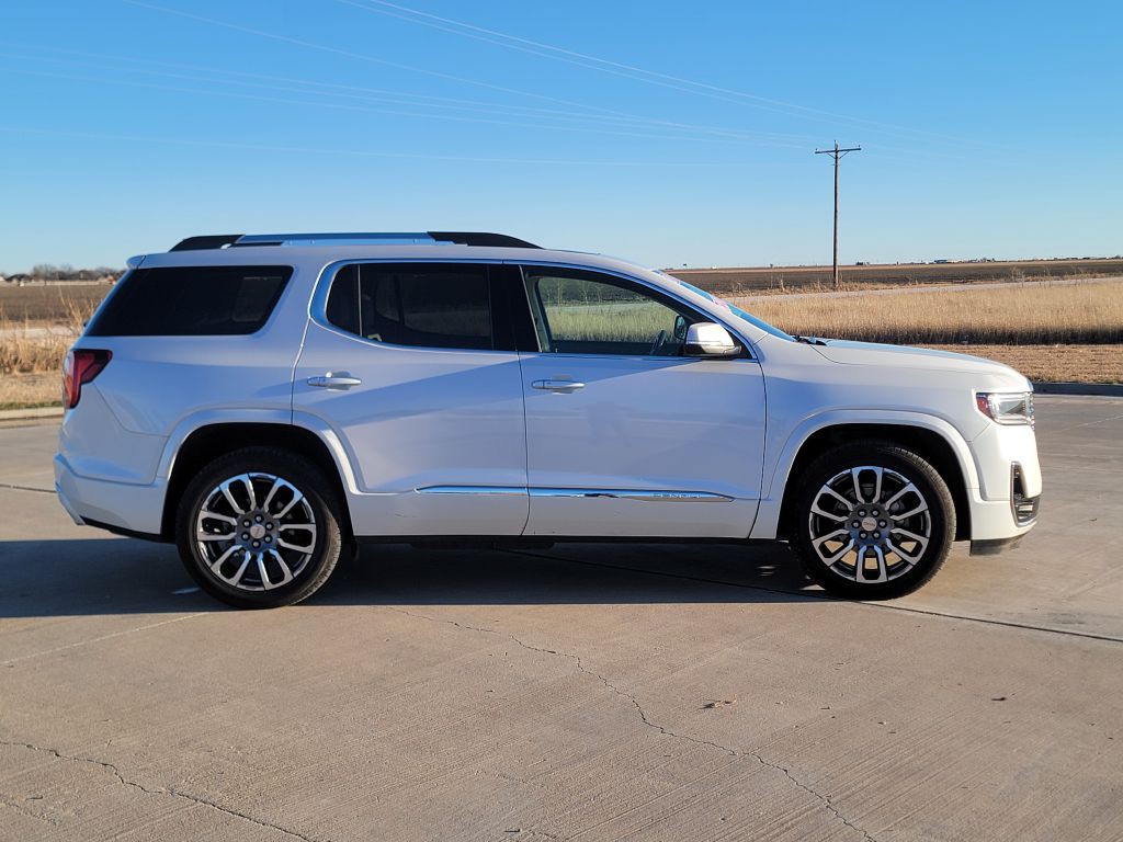 2020 GMC Acadia Image 3