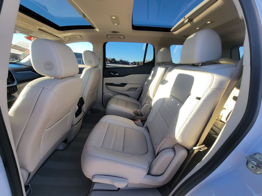 2020 GMC Acadia Image 9