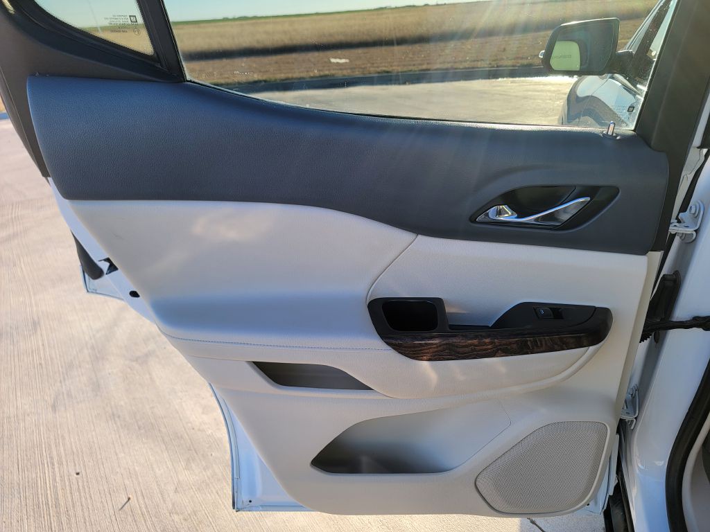 2020 GMC Acadia Image 10