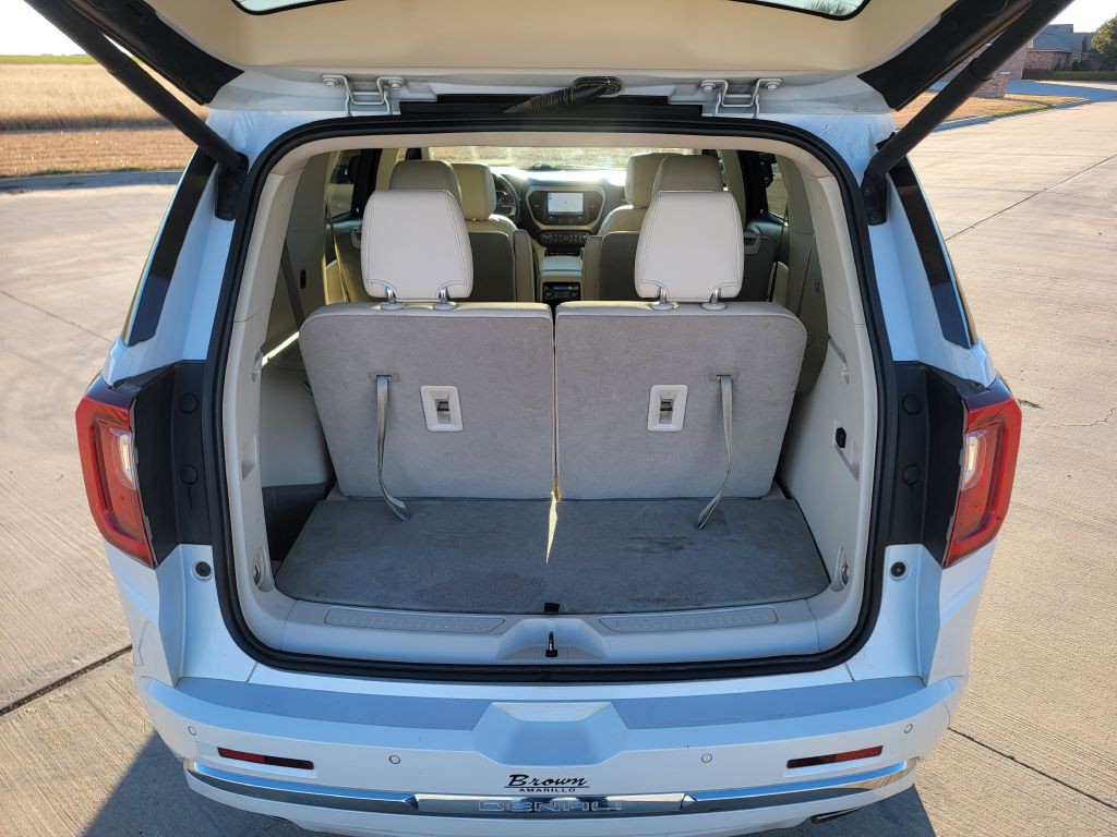 2020 GMC Acadia Image 12