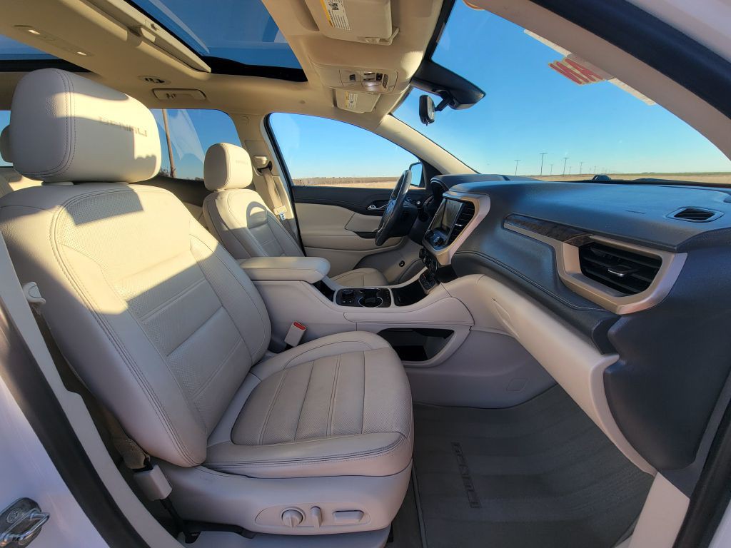2020 GMC Acadia Image 15