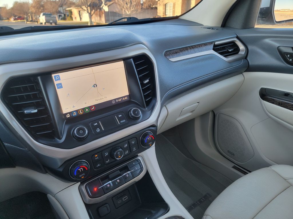 2020 GMC Acadia Image 21
