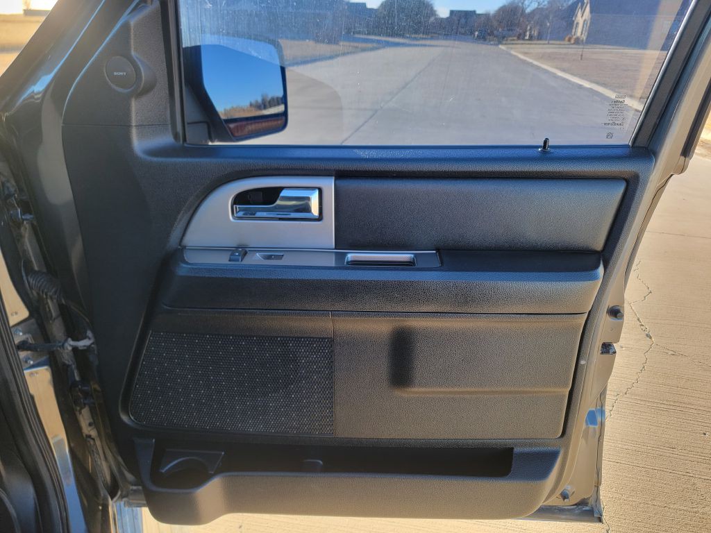 2017 Ford Expedition Image 16