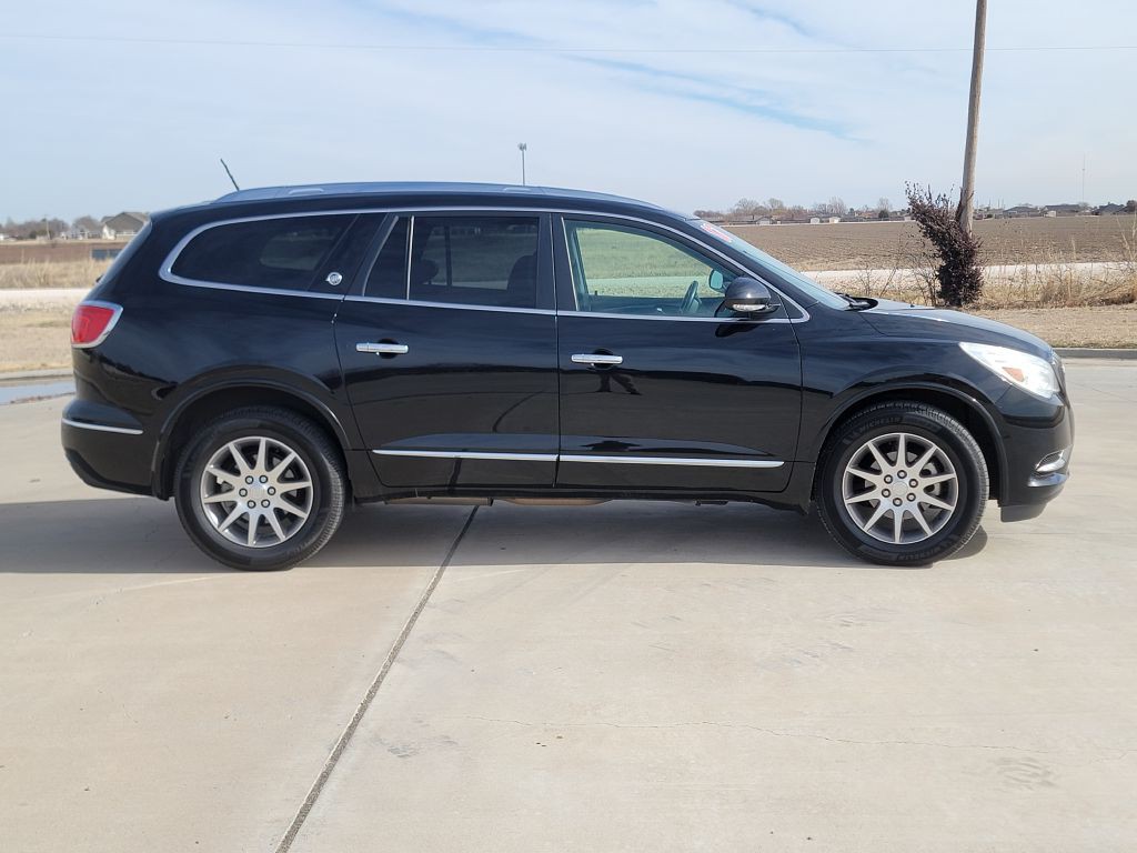 2017 Buick Enclave Image 3