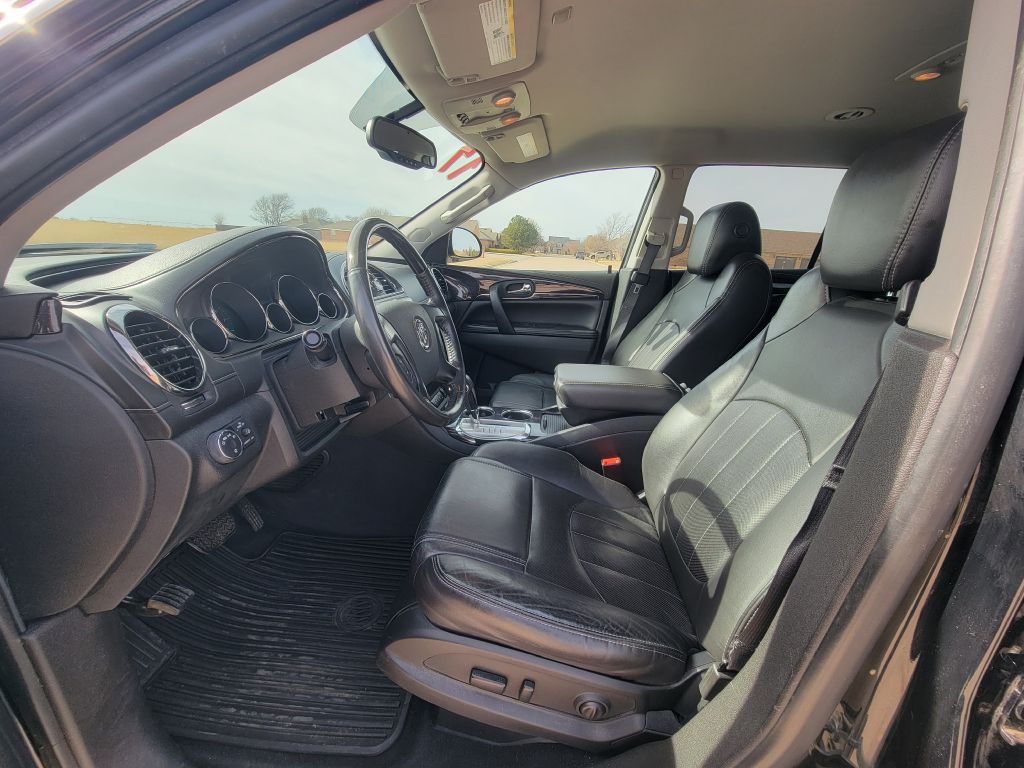 2017 Buick Enclave Image 7