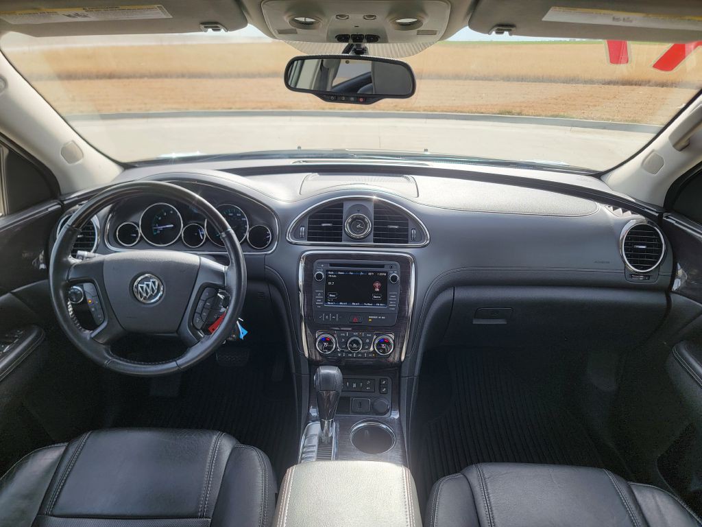 2017 Buick Enclave Image 18