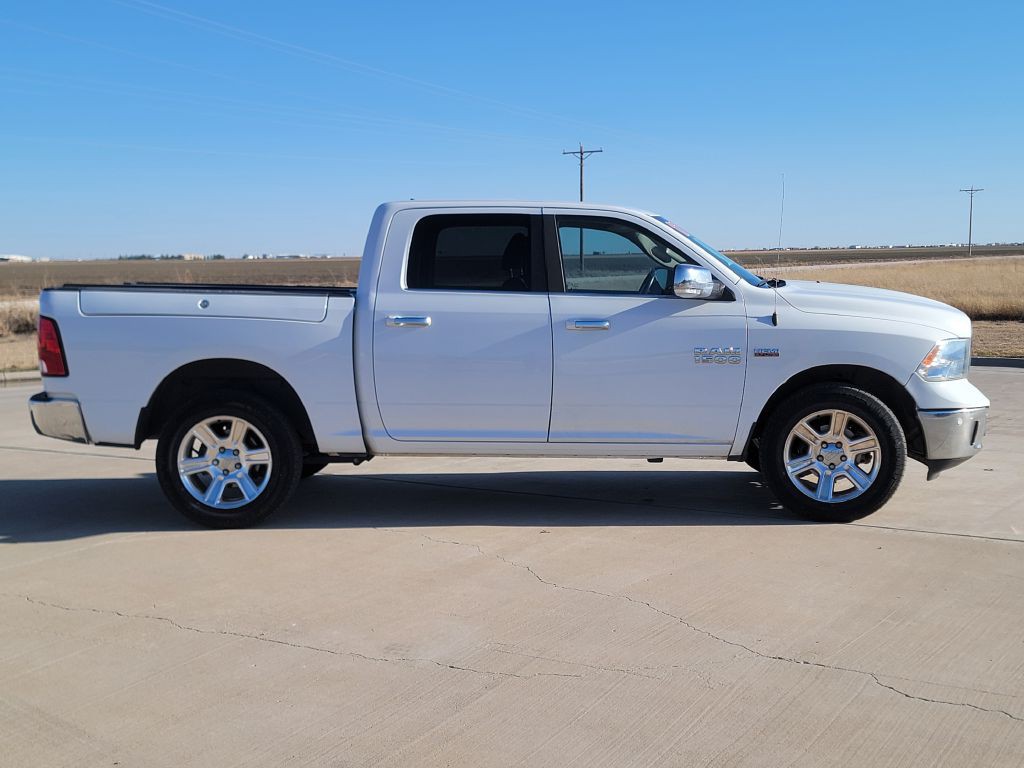 2017 RAM 1500 Image 3