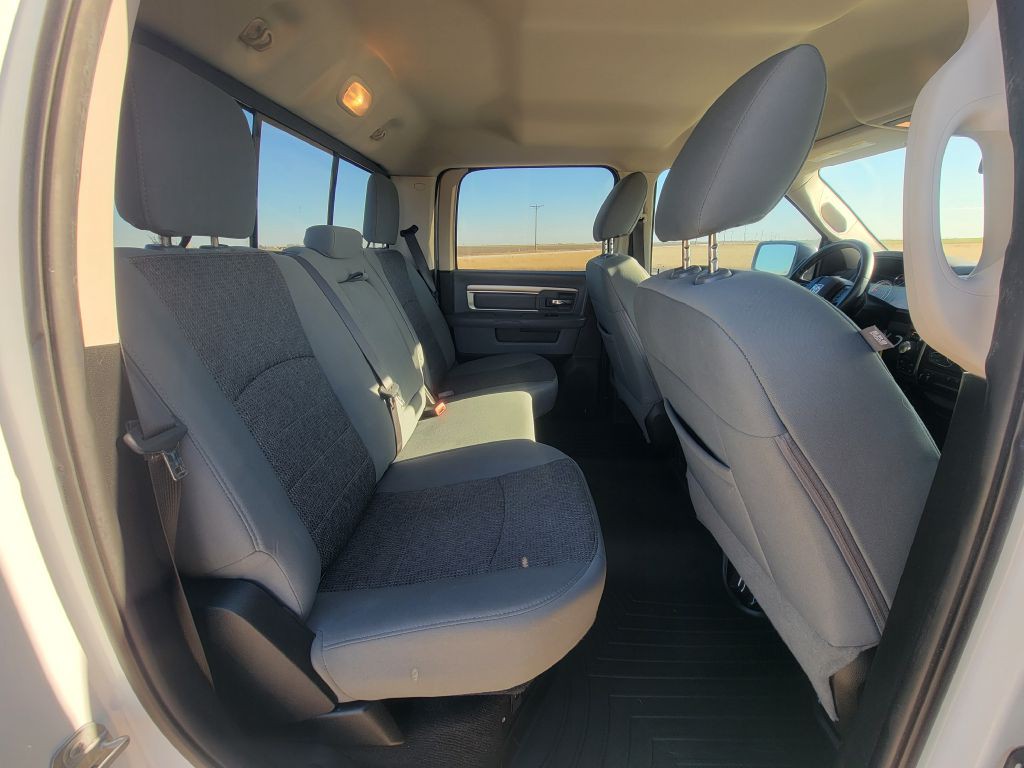 2017 RAM 1500 Image 11