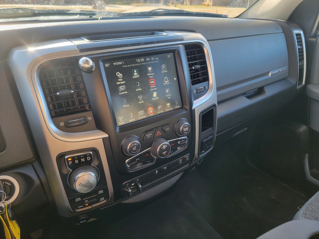 2017 RAM 1500 Image 19